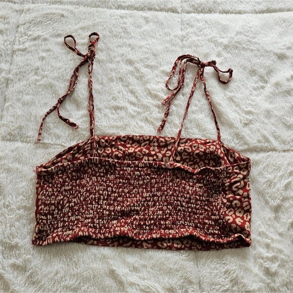 Kendall and Kylie Leopard Print Tie-Strap Crop Top. - Picture 2 of 2